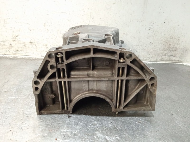 Recambio de carter para nissan qashqai (j10) acenta referencia OEM IAM 8200318813  