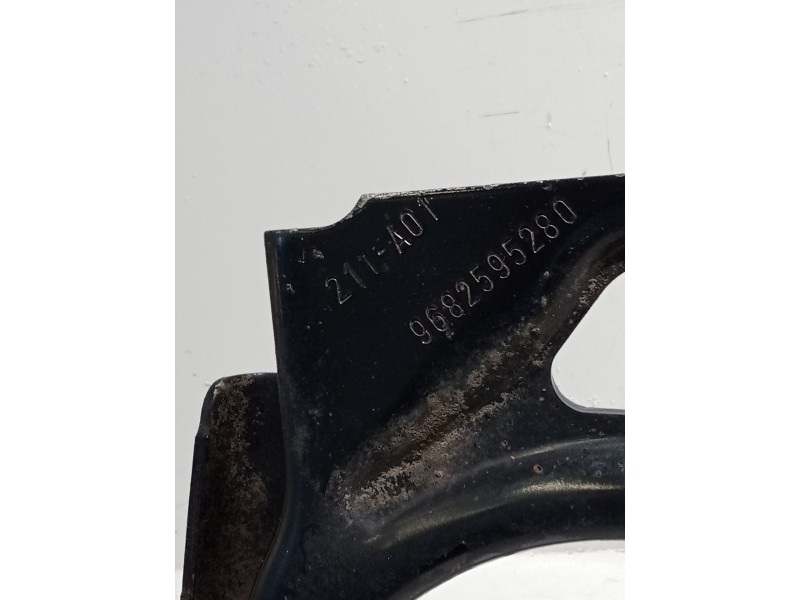 Recambio de brazo suspension superior delantero izquierdo para citroën c5 station wagon business class referencia OEM IAM 968259