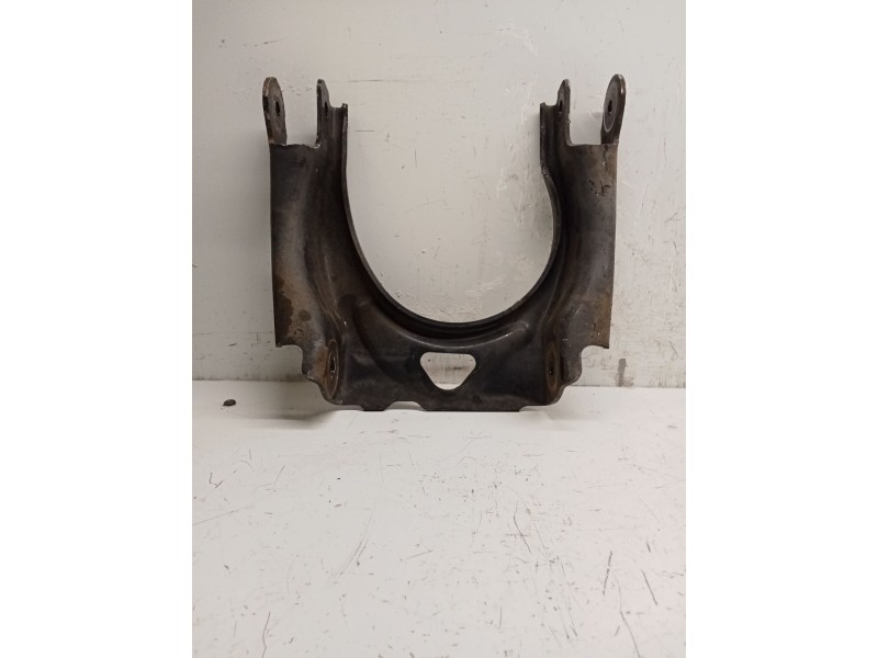 Recambio de brazo suspension superior delantero derecho para citroën c5 station wagon business class referencia OEM IAM 96825942