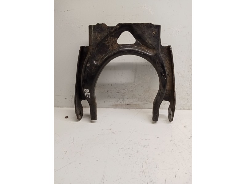 Recambio de brazo suspension superior delantero derecho para citroën c5 station wagon business class referencia OEM IAM 96825942