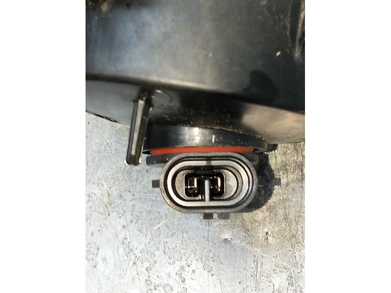 Recambio de faro antiniebla derecho para bmw serie 3 lim. (f30) referencia OEM IAM 7200100001  