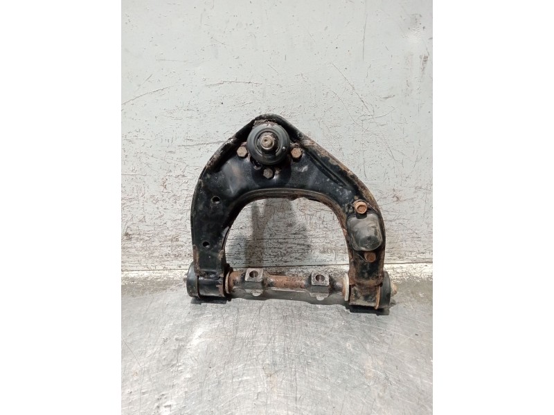 Recambio de brazo suspension superior delantero derecho para mitsubishi montero (v20/v40) referencia OEM IAM   