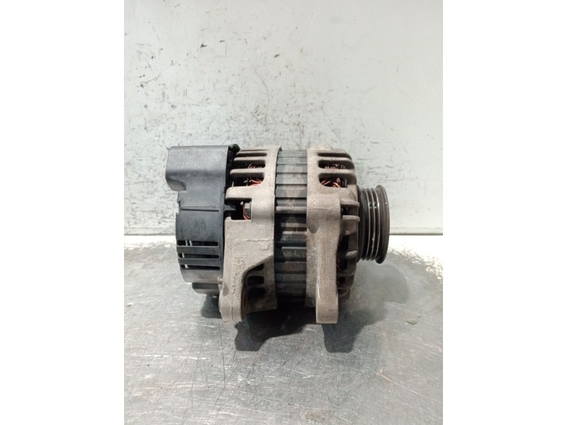 Recambio de alternador para hyundai getz (tb) 1.1 referencia OEM IAM 3730002550 TA000A55601 