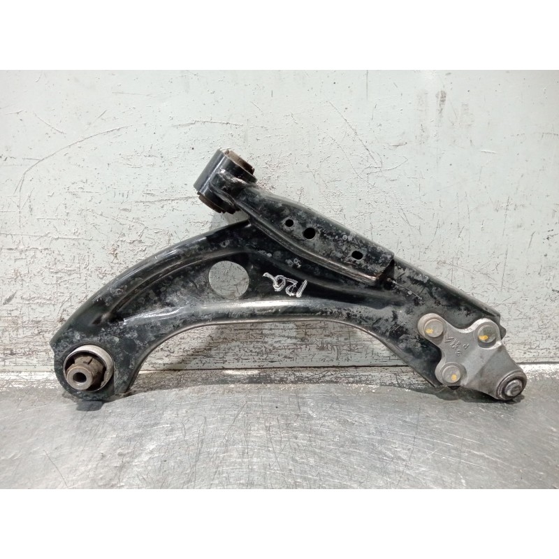 Recambio de brazo suspension inferior delantero izquierdo para citroën c4 spacetourer 1.2 referencia OEM IAM 98138523  