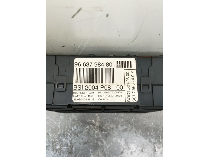 Recambio de caja reles / fusibles para citroën c4 coupe by loeb referencia OEM IAM 9663798480  