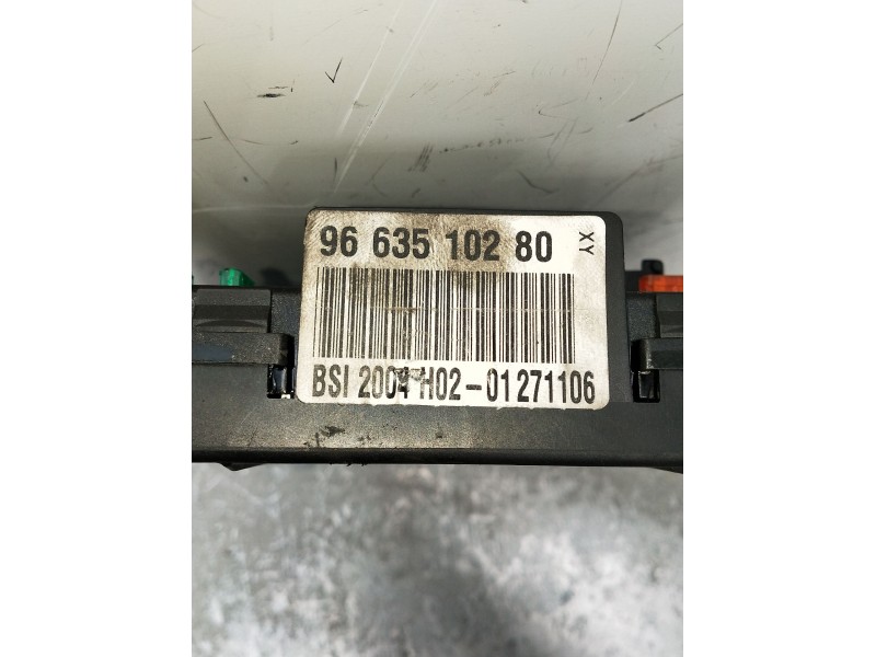 Recambio de caja reles / fusibles para peugeot 407 st sport pack referencia OEM IAM 9663510280  