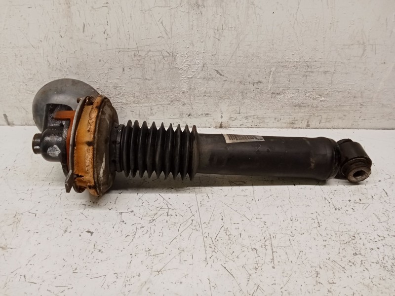 Recambio de amortiguador delantero derecho para citroën c5 station wagon business class referencia OEM IAM 9674996780  