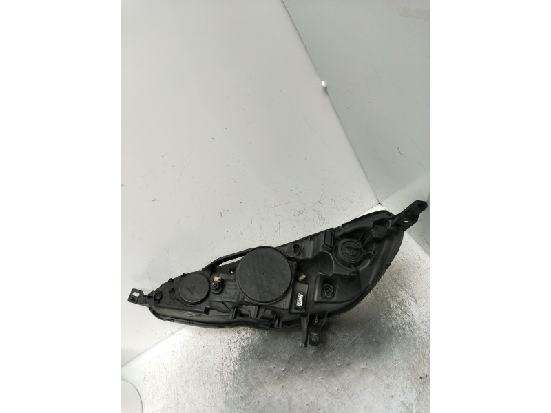 Recambio de faro derecho para peugeot 407 st sport pack referencia OEM IAM 0301213272  