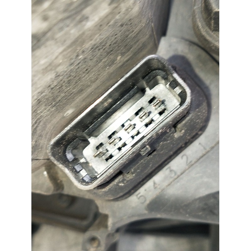 Recambio de faro izquierdo para renault megane ii (bm0/1_, cm0/1_) 1.9 dci referencia OEM IAM 770106321889312735  