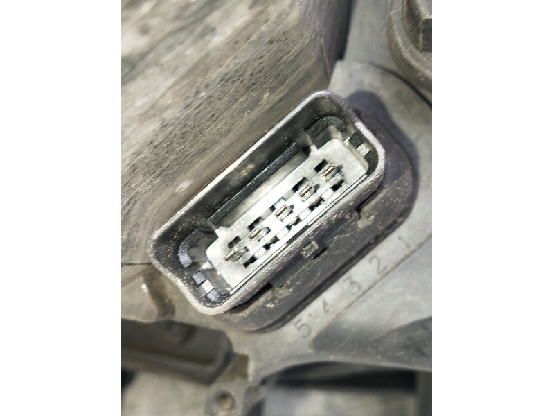 Recambio de faro izquierdo para renault megane ii (bm0/1_, cm0/1_) 1.9 dci referencia OEM IAM 770106321889312735  