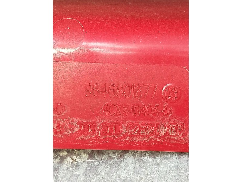 Recambio de piloto trasero derecho para citroën c4 coupe by loeb referencia OEM IAM 9646801677  