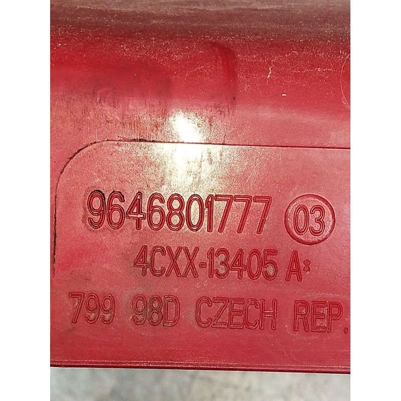 Recambio de piloto trasero izquierdo para citroën c4 coupe by loeb referencia OEM IAM 9646801777  