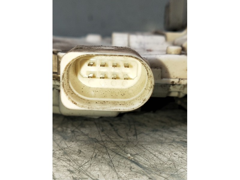 Recambio de motor cierre centralizado trasero izquierdo para porsche cayenne (92a) 4.8 s referencia OEM IAM 8k0839015 5p 