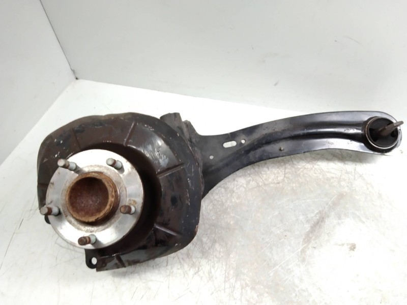 Recambio de mangueta trasera izquierda para mazda 3 berlina (bk) 1.6 16v cat referencia OEM IAM   