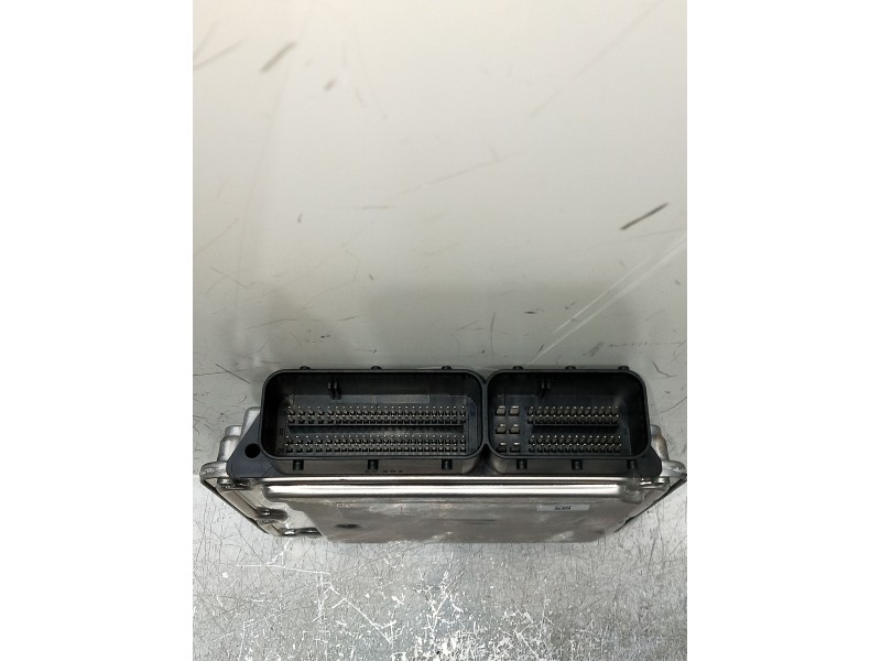 Recambio de centralita motor uce para bmw serie 3 lim. (f30) referencia OEM IAM 0281032308  
