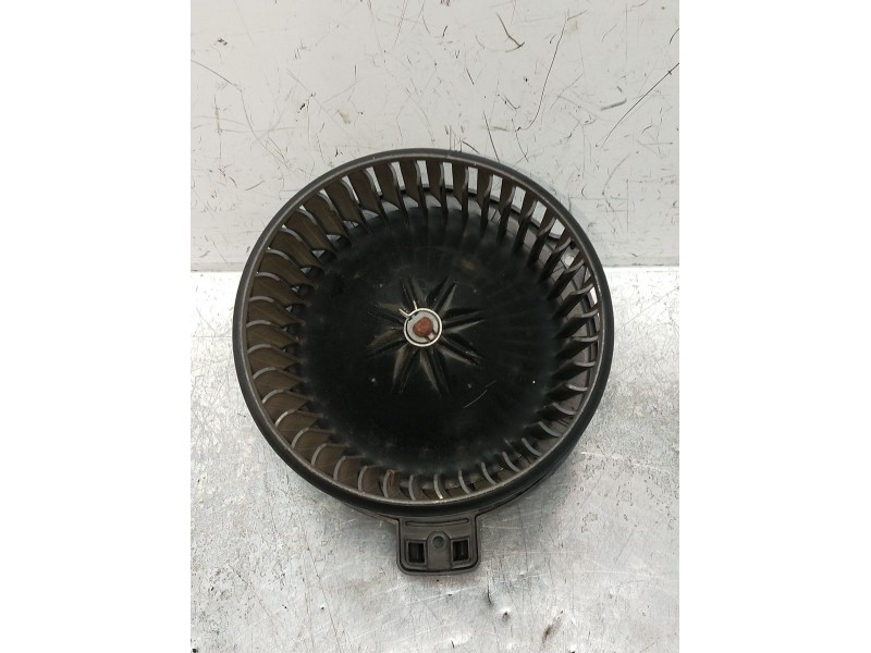 Recambio de motor calefaccion para kia carnival / grand carnival iii (vq) 2.9 crdi referencia OEM IAM F00S33F005  