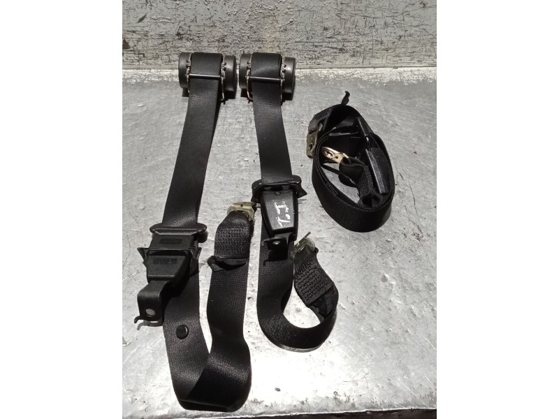 Recambio de juego cinturones trasero para bmw 3 (e36) 318 tds referencia OEM IAM   4P