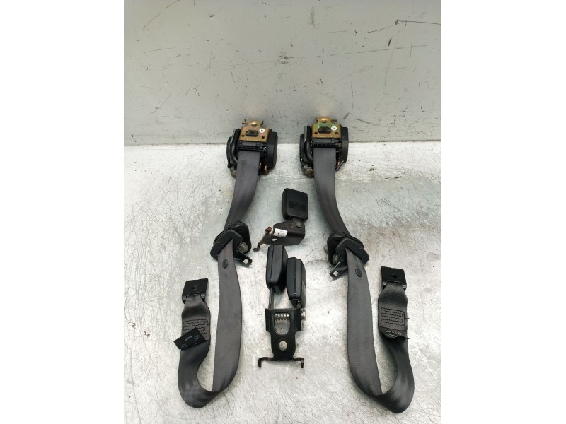 Recambio de juego cinturones trasero para renault megane ii (bm0/1_, cm0/1_) 1.9 dci referencia OEM IAM 5p  