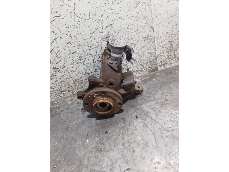 Recambio de mangueta delantera izquierda para citroën xsara (n1) 1.6 16v referencia OEM IAM   