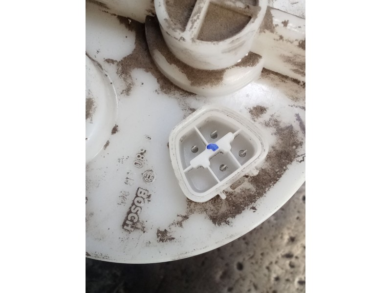 Recambio de bomba combustible para toyota avensis berlina (t25) 1.8 sol sedán (4-ptas.) referencia OEM IAM  0580313085 