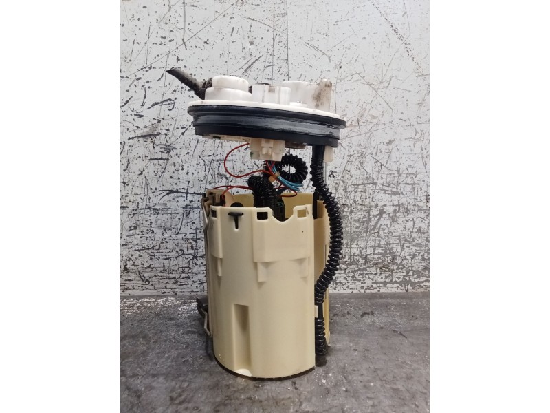 Recambio de bomba combustible para toyota avensis berlina (t25) 1.8 sol sedán (4-ptas.) referencia OEM IAM  0580313085 