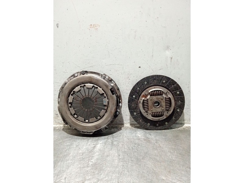 Recambio de kit embrague para ford transit caja cerrada, media (fy) (2000 =>) referencia OEM IAM   