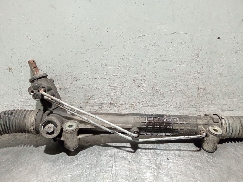 Recambio de cremallera direccion para ford transit caja cerrada, media (fy) (2000 =>) referencia OEM IAM YC153200AG 37502348 