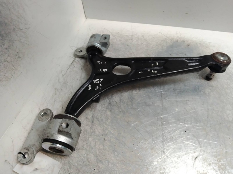 Recambio de brazo suspension inferior delantero izquierdo para peugeot 807 sv referencia OEM IAM   