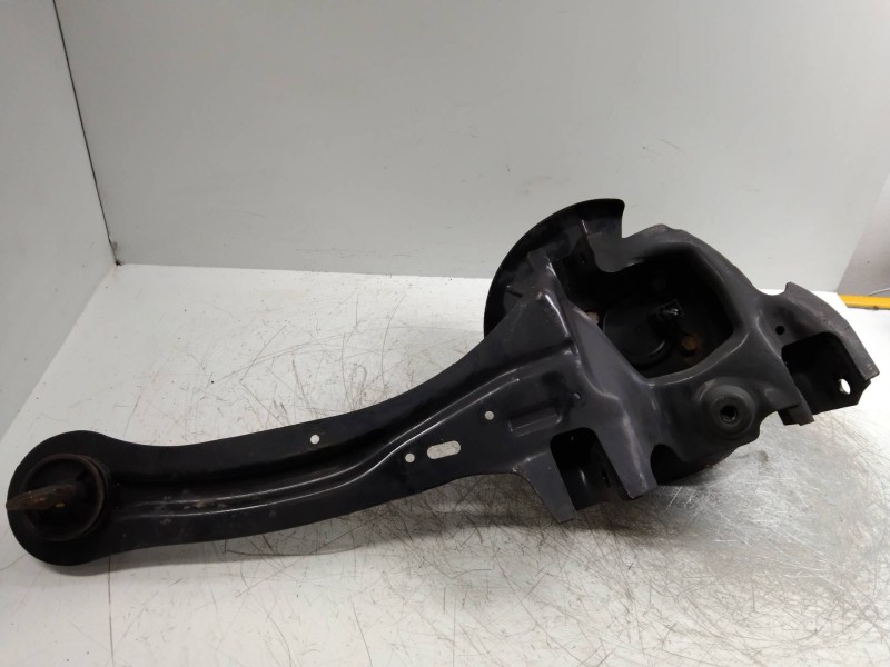 Recambio de mangueta trasera derecha para mazda 3 lim. (bl) active referencia OEM IAM   