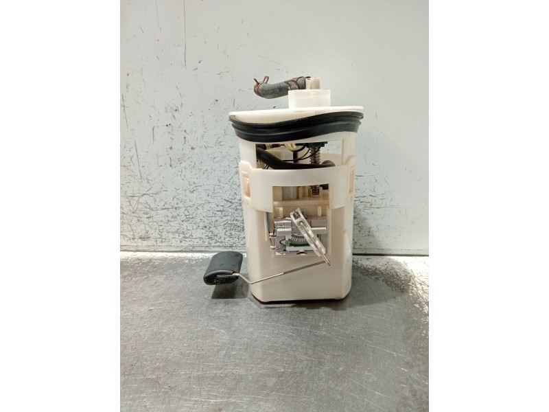 Recambio de bomba combustible para hyundai coupe (gk) referencia OEM IAM 311102D  