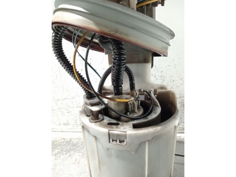 Recambio de bomba combustible para volkswagen passat berlina (3b3) referencia OEM IAM 3B0919050B 220212010002 
