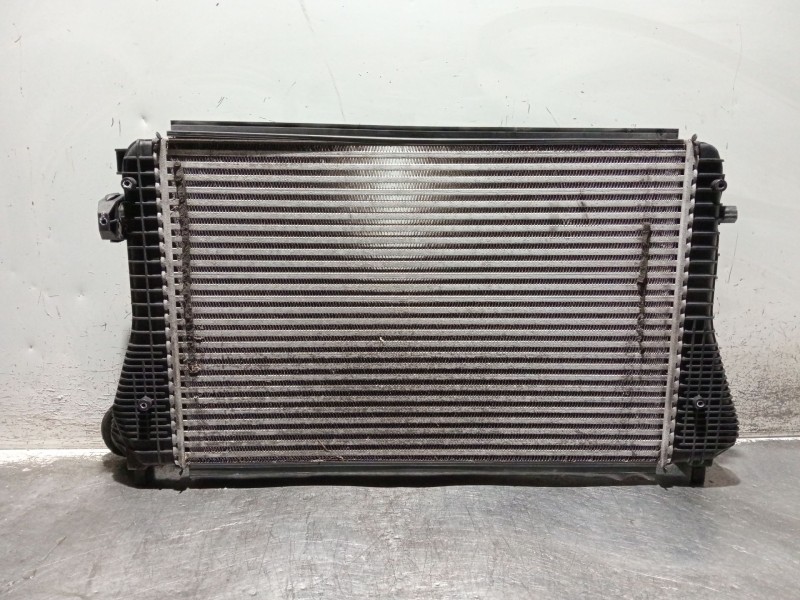 Recambio de intercooler para volkswagen touran (1t1, 1t2) 2.0 tdi referencia OEM IAM 1K0145803A B5896 0118035