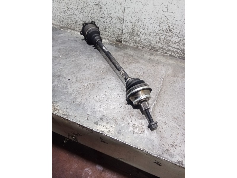 Recambio de transmision delantera derecha para volkswagen passat berlina (3b3) executive referencia OEM IAM   