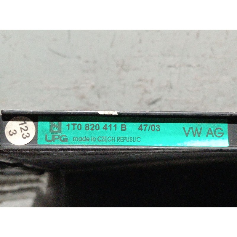 Recambio de condensador / radiador aire acondicionado para volkswagen touran (1t1, 1t2) 2.0 tdi referencia OEM IAM 1T0820411B  