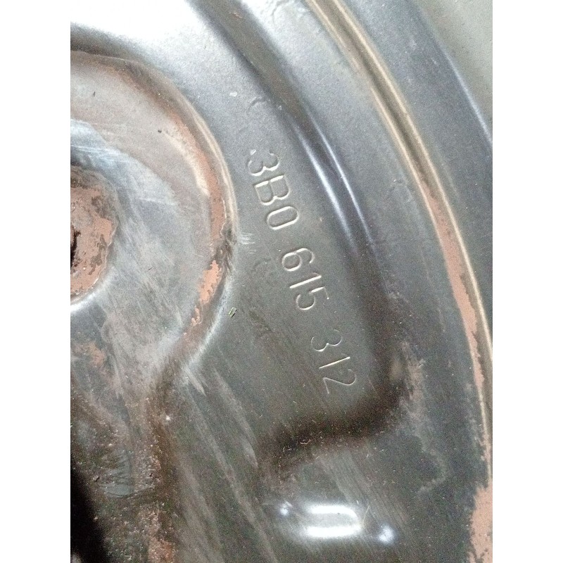 Recambio de mangueta delantera derecha para volkswagen passat berlina (3b3) referencia OEM IAM 3B0615312  