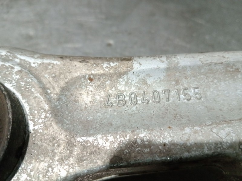 Recambio de brazo suspension inferior delantero derecho para volkswagen passat berlina (3b3) referencia OEM IAM 4B0407155  