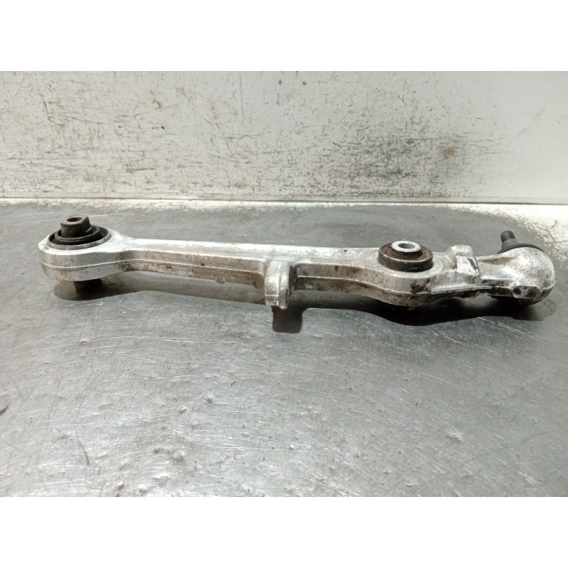Recambio de brazo suspension inferior delantero izquierdo para volkswagen passat berlina (3b3) referencia OEM IAM 4B0407155  