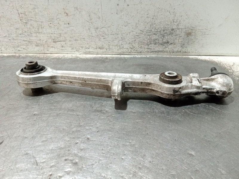 Recambio de brazo suspension inferior delantero izquierdo para volkswagen passat berlina (3b3) referencia OEM IAM 4B0407155  