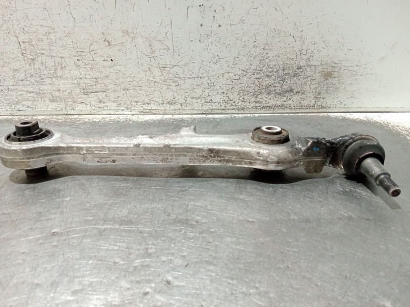 Recambio de brazo suspension inferior delantero izquierdo para volkswagen passat berlina (3b3) referencia OEM IAM 4B0407155  