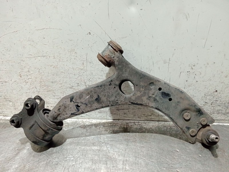 Recambio de brazo suspension inferior delantero derecho para ford c-max (cb3) ambiente referencia OEM IAM   