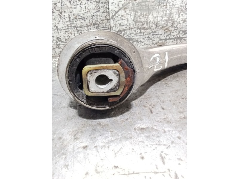 Recambio de brazo suspension inferior delantero izquierdo para volkswagen passat berlina (3b3) executive referencia OEM IAM   