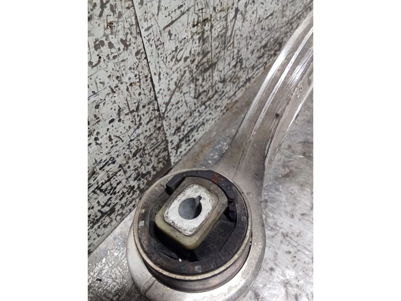 Recambio de brazo suspension inferior delantero izquierdo para volkswagen passat berlina (3b3) executive referencia OEM IAM   