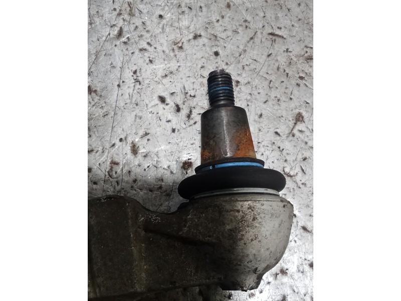 Recambio de brazo suspension inferior delantero izquierdo para volkswagen passat berlina (3b3) executive referencia OEM IAM   