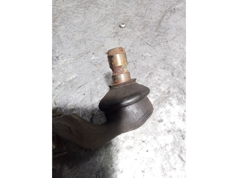 Recambio de brazo suspension inferior delantero derecho para opel corsa b eco referencia OEM IAM   