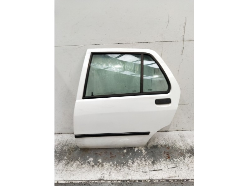 Recambio de puerta trasera izquierda para renault clio i (b/c57_, 5/357_) 1.4 referencia OEM IAM   5p