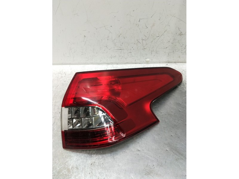 Recambio de piloto trasero derecho para citroën c5 station wagon business class referencia OEM IAM 967506568001  
