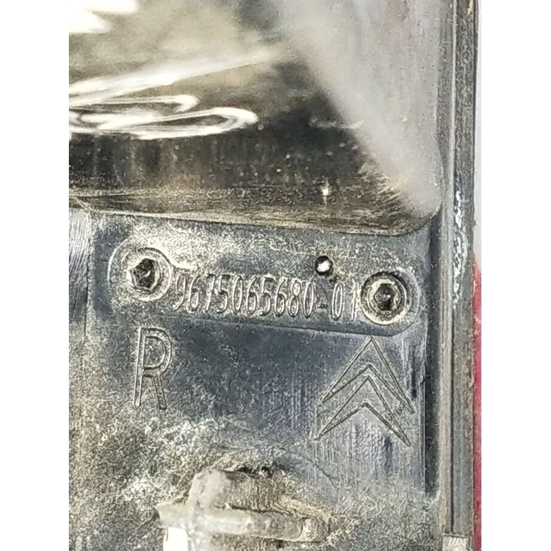 Recambio de piloto trasero derecho para citroën c5 station wagon business class referencia OEM IAM 967506568001  