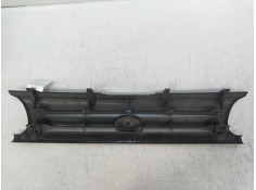 Recambio de rejilla delantera para kia pride 1.4 cat referencia OEM IAM    2