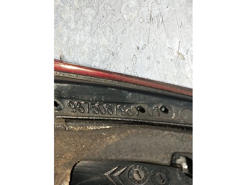Recambio de piloto trasero izquierdo interior para citroën c5 station wagon business class referencia OEM IAM 967506798001  