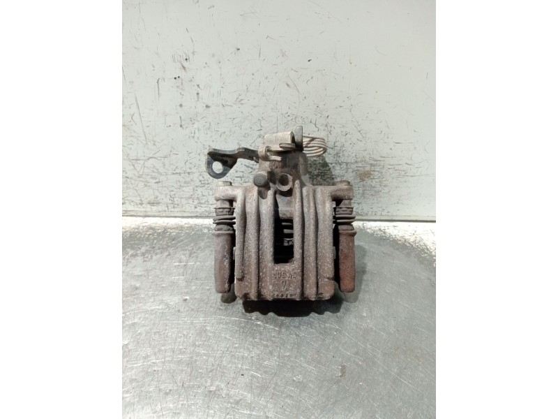 Recambio de pinza freno trasera izquierda para volkswagen passat berlina (3b3) referencia OEM IAM   